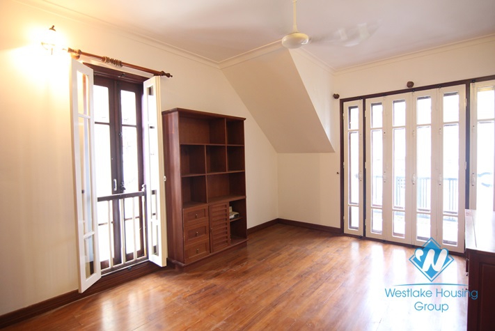 Stunning villa with swimming pool for rent in Tay Ho, Hanoi